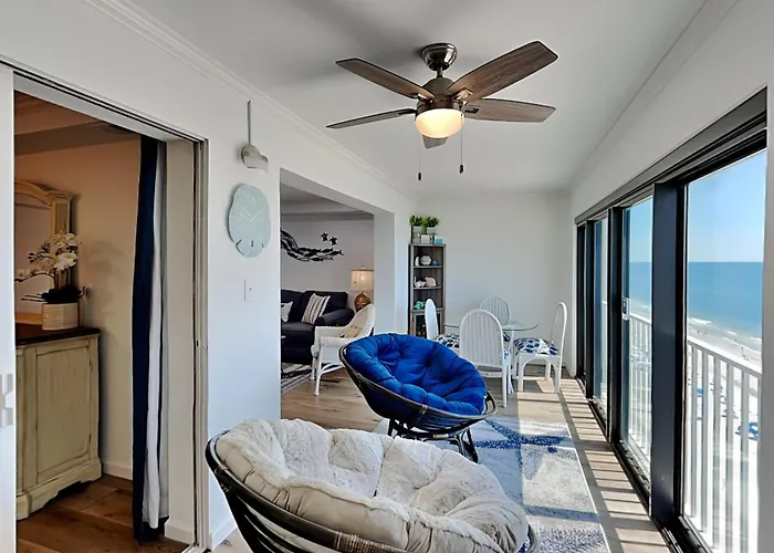 Apartment Gulf Tower #12c