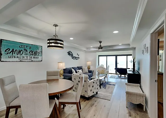 Gulf Tower #12c Apartment *
