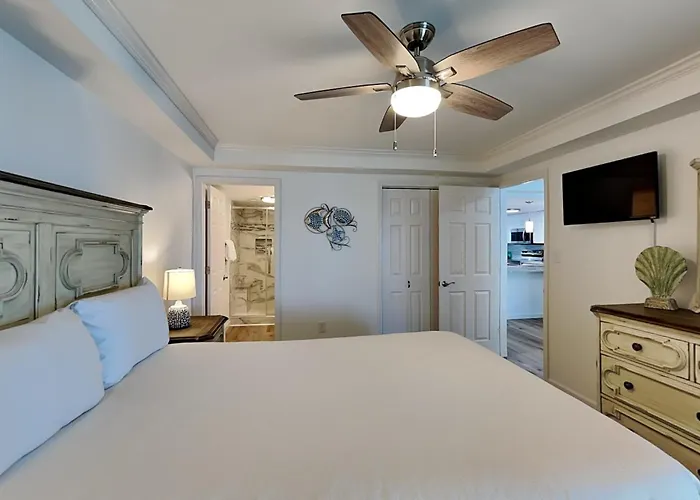 Gulf Tower #12c Apartment *