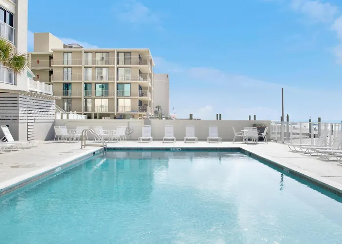 Gulf Tower #12c Apartment *